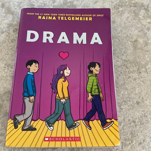 Paper, back book Drama by Raina Telgemeier - Picture 1 of 7